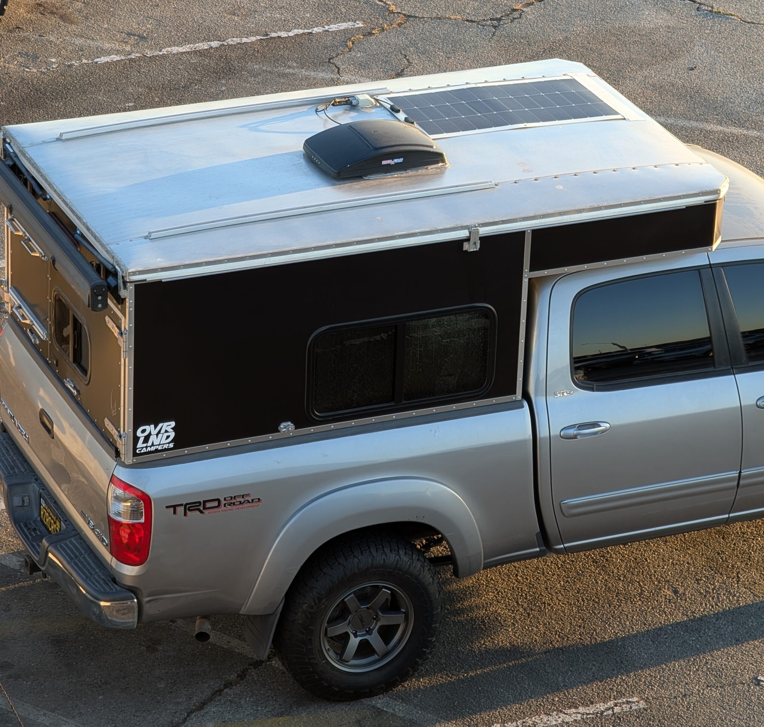 solar panel mounted to camper roof